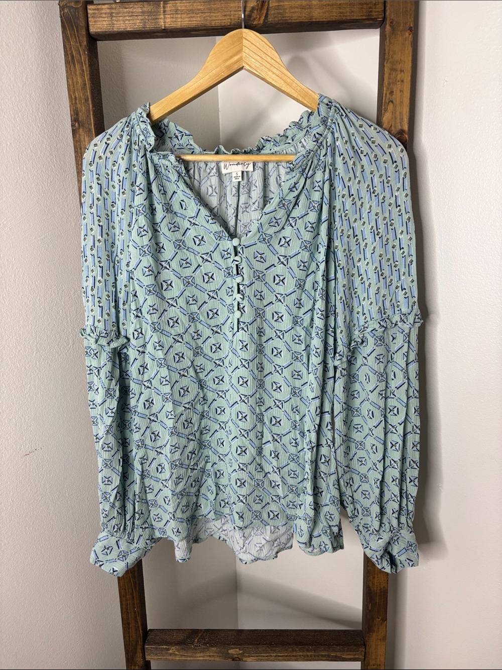 Wonderly Light Blue Printed Peasant Blouse Size S